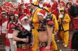 Merry Christmas 2013 next to Buckingham Palace - Santa Claus Happening - 32